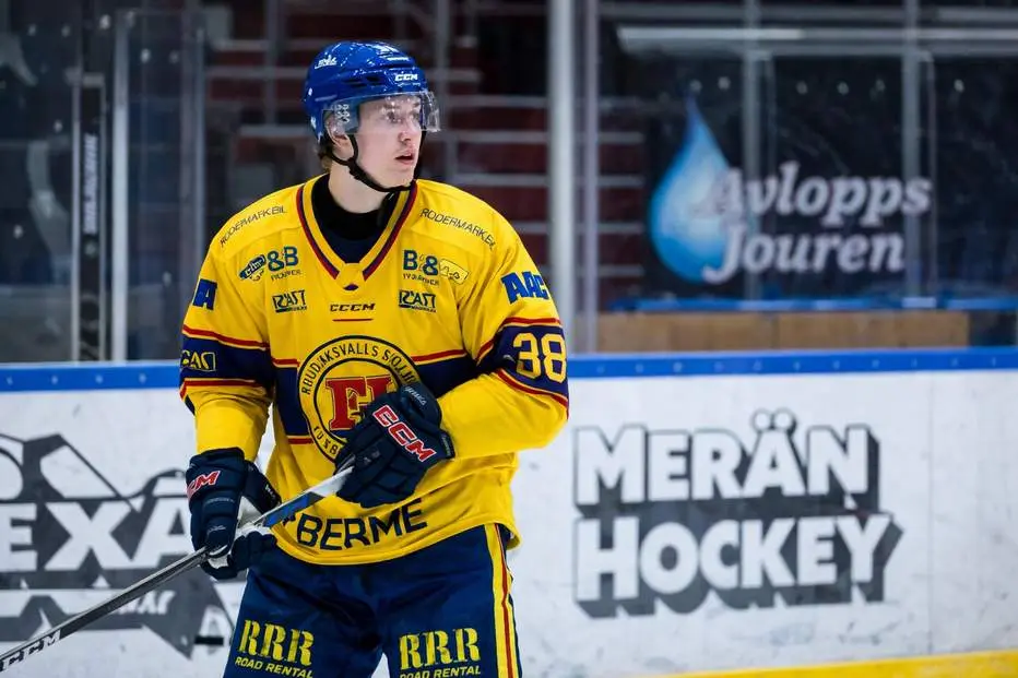 Eklund: ”Kanske spelar i AHL nästa år”