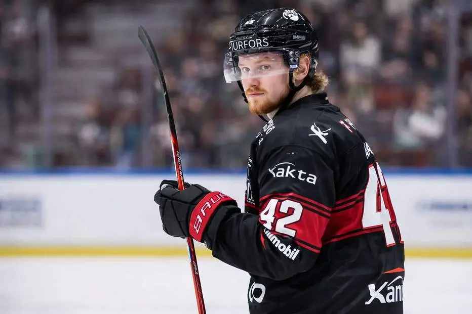 Bekräftar: Klar för konkurrent – men drömmer om NHL-flytt