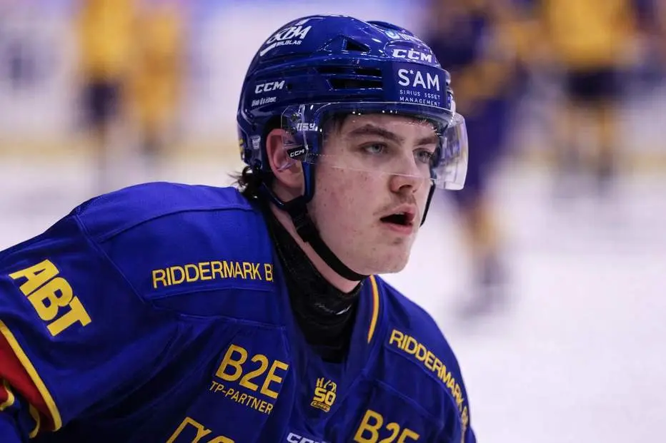 Chicagos besked: Då gör Anton Frondell debut i NHL