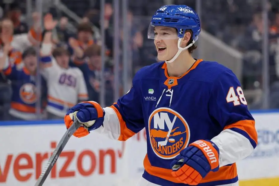 Draftettans spektakulära NHL-rekord – i Frondells debut