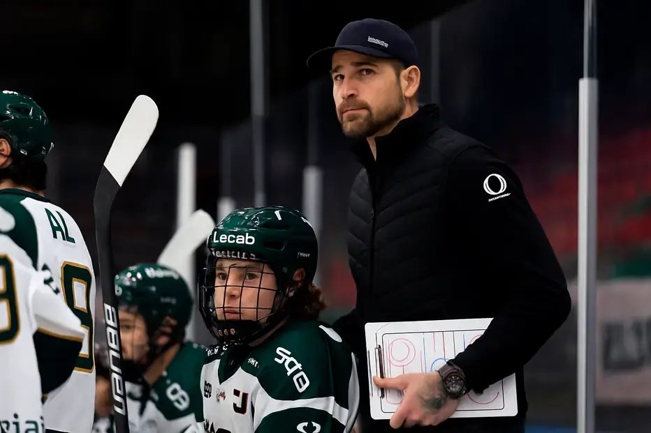 Färjestad lämnade jumbostriden – vände mot Skellefteå