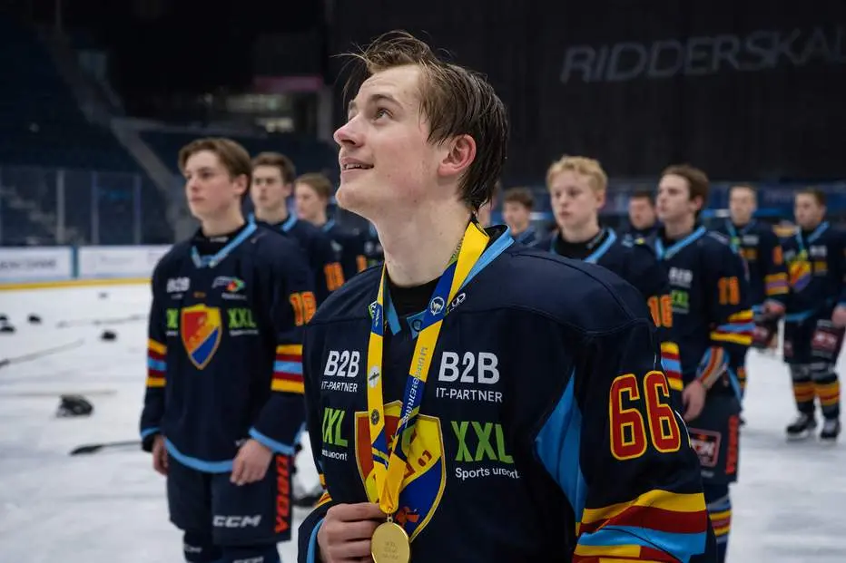 Forwardslöftet byter Djurgården mot WHL