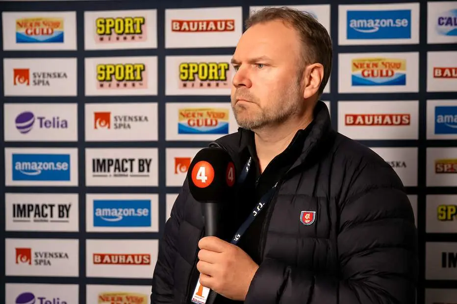 Gradin förlänger med MoDo