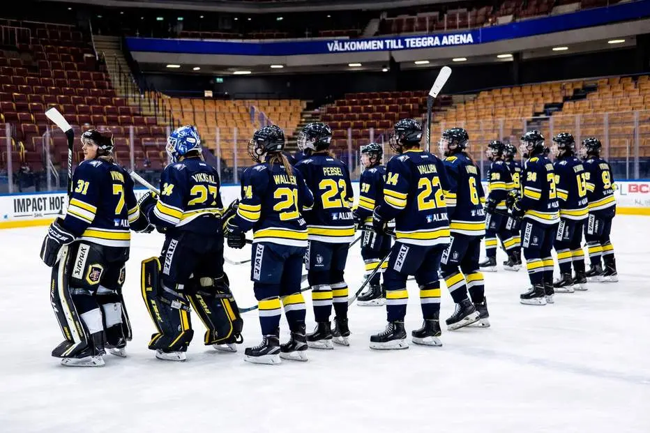 HV71 värvar från USA