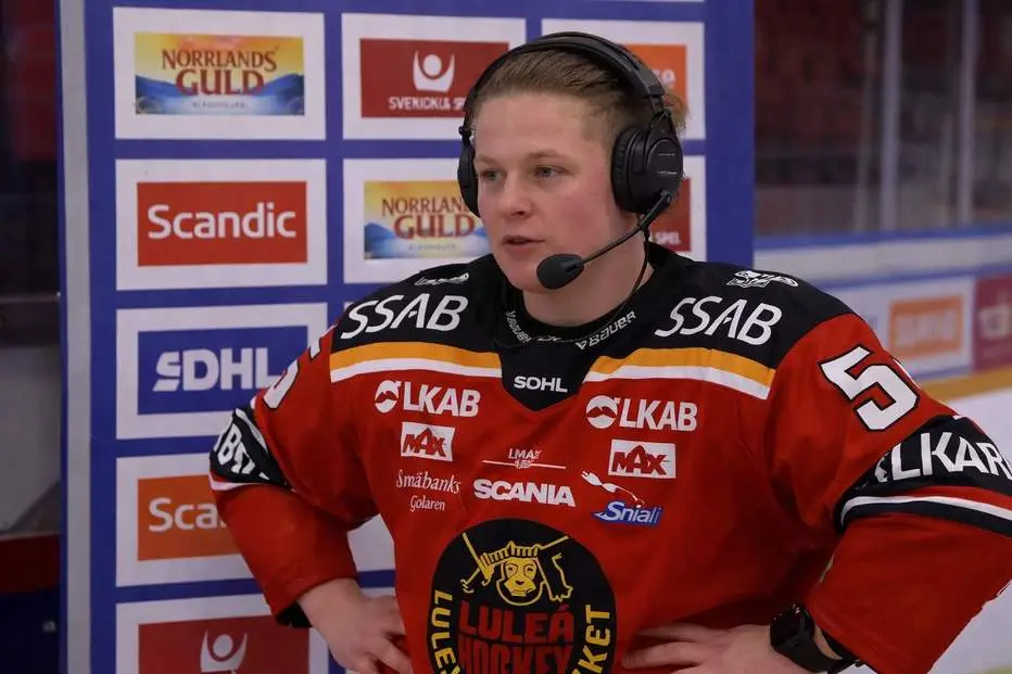 Ilskan i rutan – kastade hörlurarna under sändning: ”Så satans jävla dåligt”