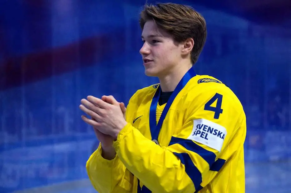 JVM-hjälten lämnar – blir avtackad av SHL-klubben