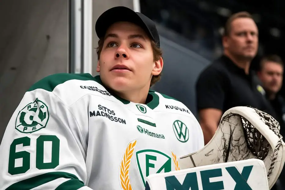 JVM-målvakten belönas med SHL-kontrakt
