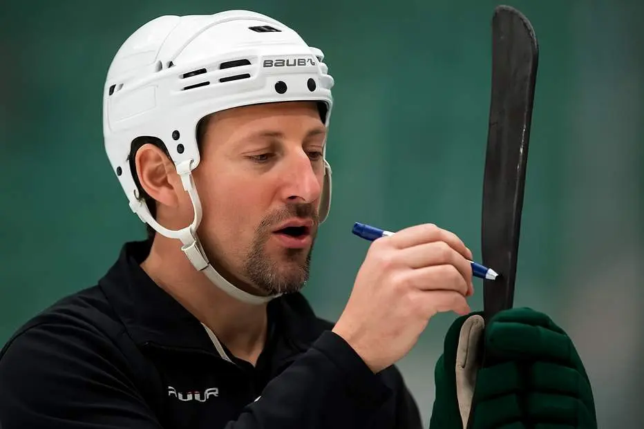 KLART: Cam Abbott tar över Färjestad