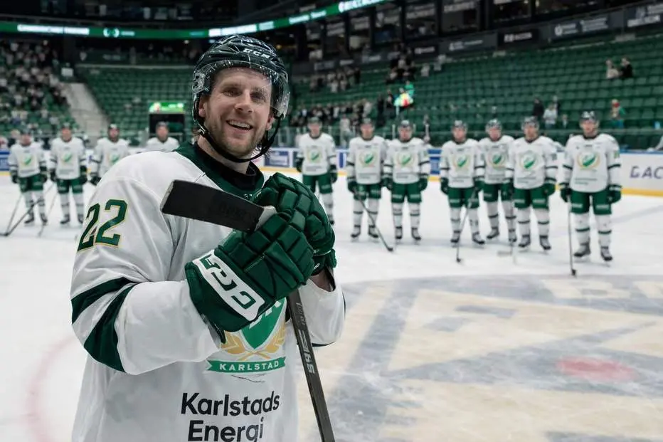 Klart: Färjestadsikonen förlänger kontraktet