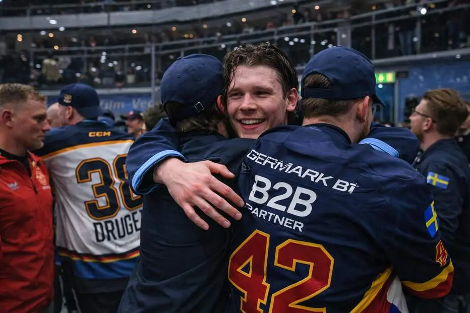 Kvalhjälten lämnar Djurgården