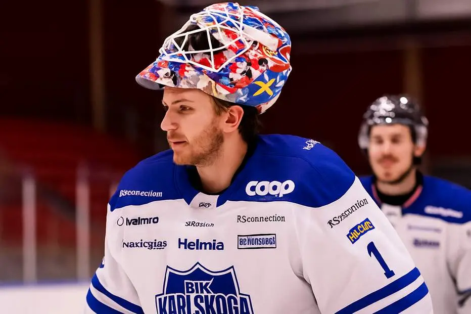 Målvakten förlänger — kontrakt till 2027