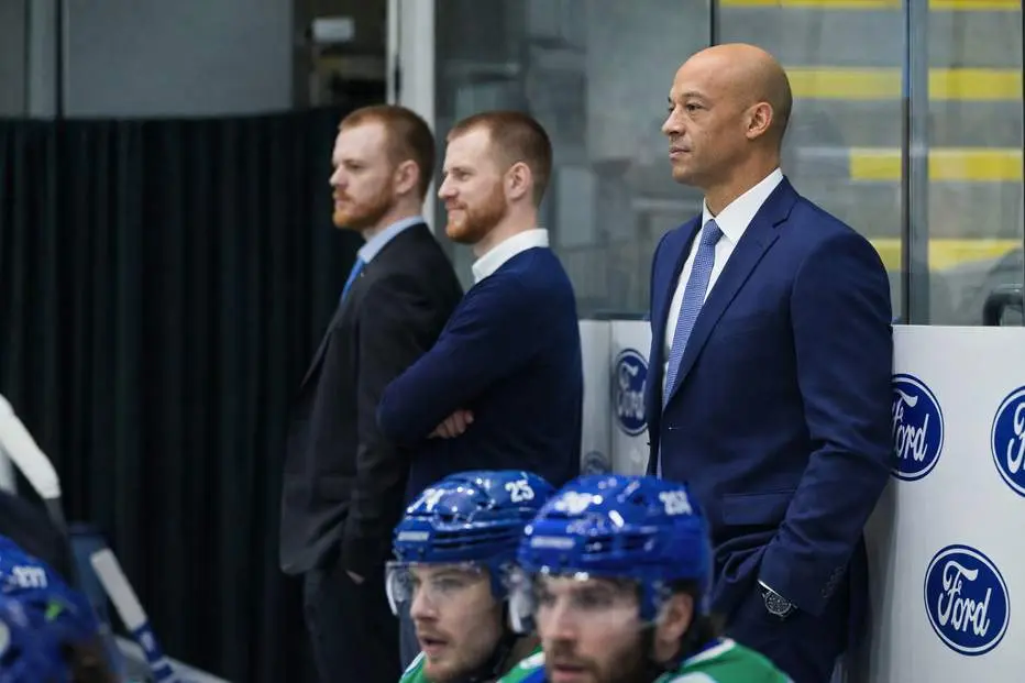 Manny Malhotra tar över Vancouver Canucks