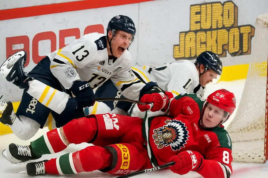 MoDo lånar ut William Falkenhäll till Hockeyettan