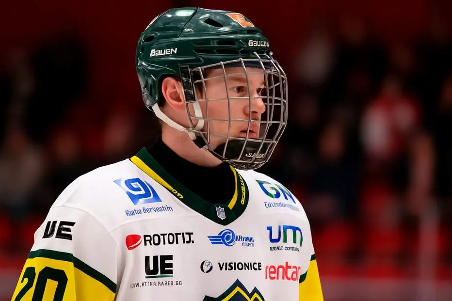 Philip Hemmyr belönas med A-lagskontrakt