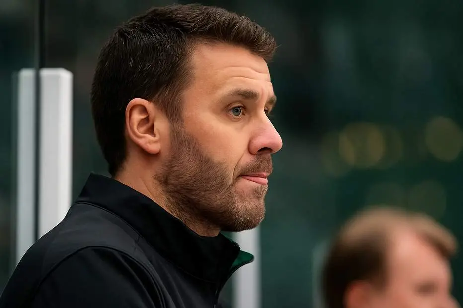 Uppgifter: Kan lämna Färjestad – för allsvenskt jobb