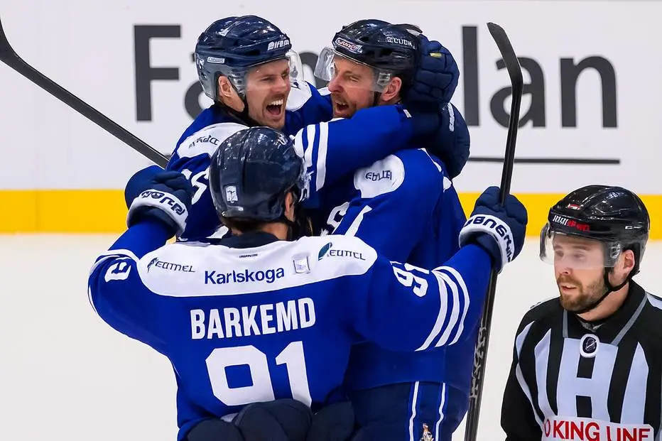 Seger för BIK – trots rejält manfall