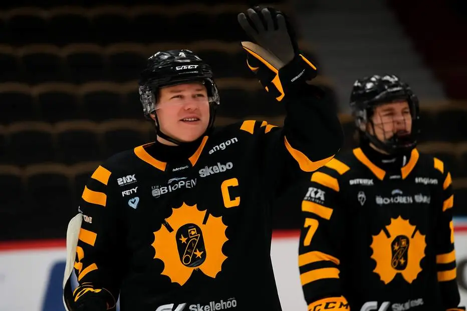 Svårstoppade Skellefteå AIK fortsätter vinna – 4–3 mot Färjestad