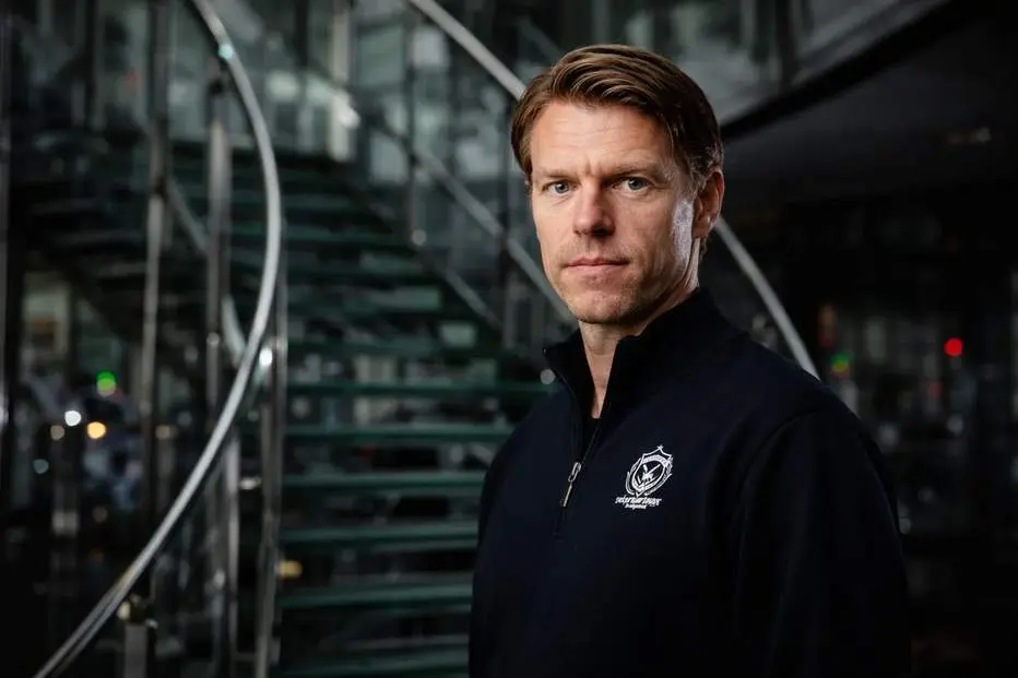 Sportchefen ryktas till SHL-klubben – svarar nu på ryktet