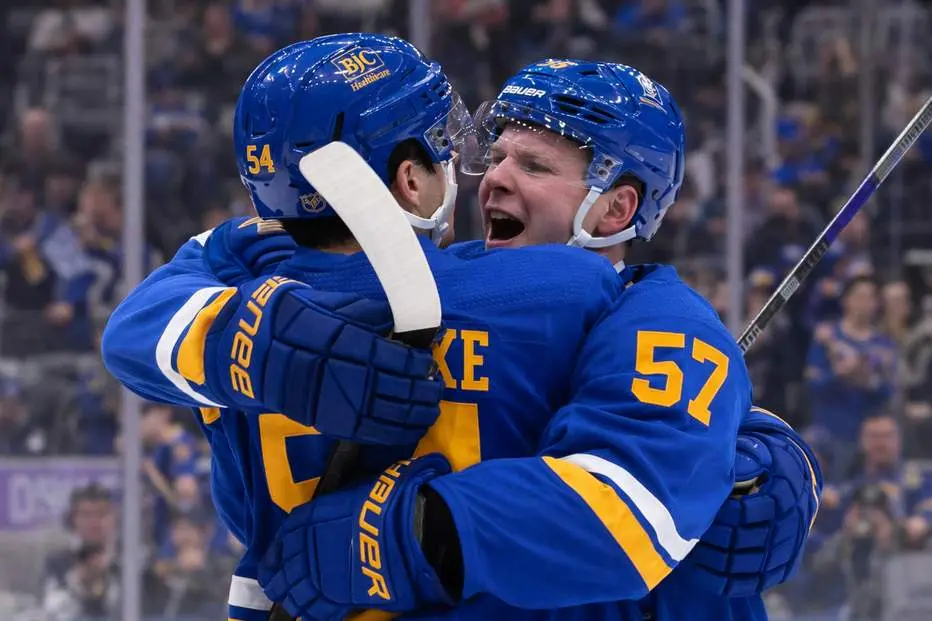 Svensken målskytt – och kastade handskarna