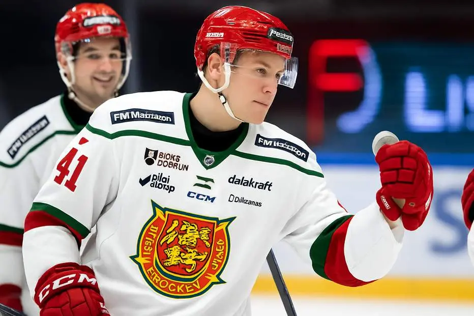 Talangens succé – sätter första målet i HockeyAllsvenskan