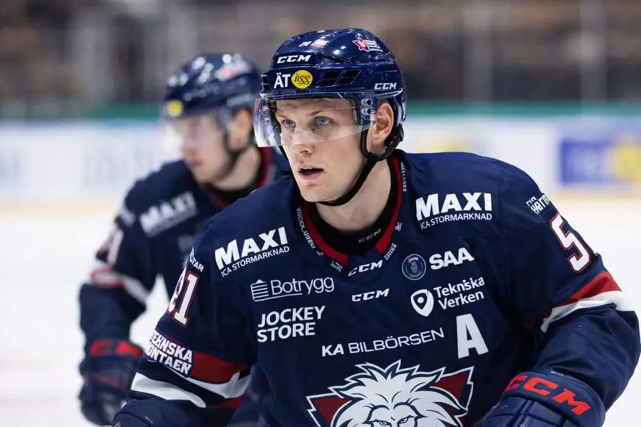 Uppgifter: Trotjänaren tvingas lämna SHL-klubben