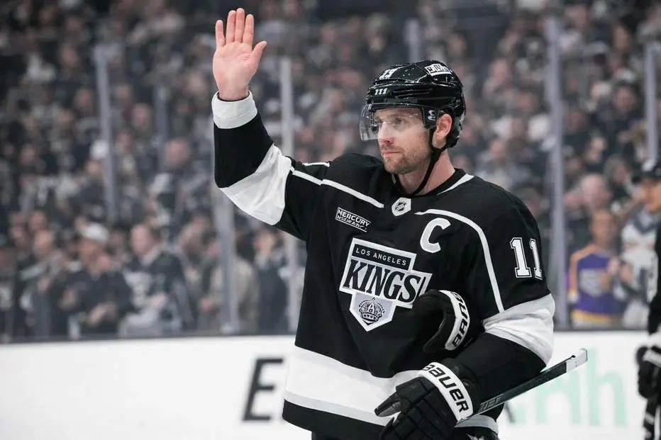 TV: En era är över – hyllades med stående ovationer