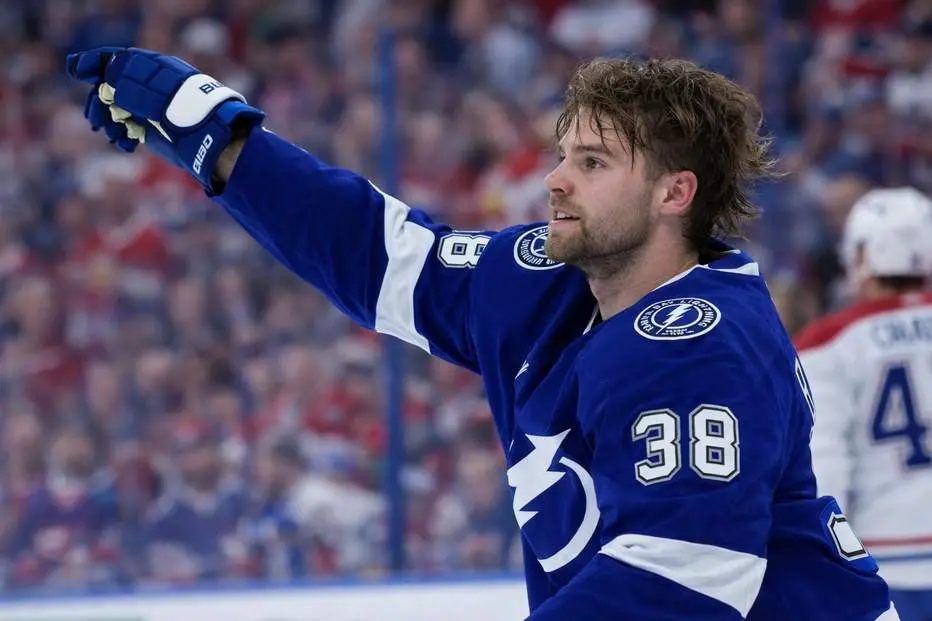 TV: Sänker storstjärnan – med ett slag