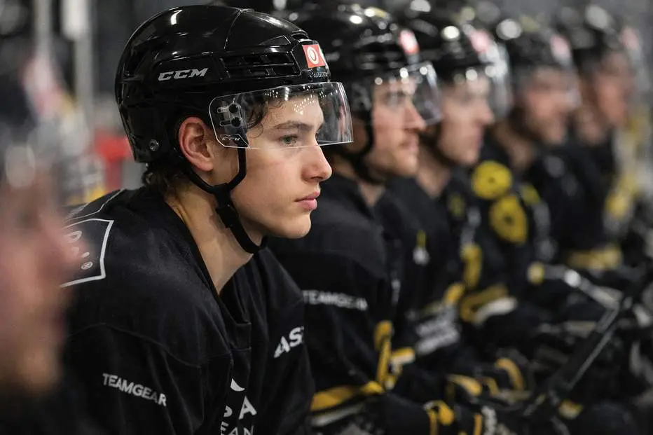 Talangen lämnar AIK − ryktas till konkurrenten