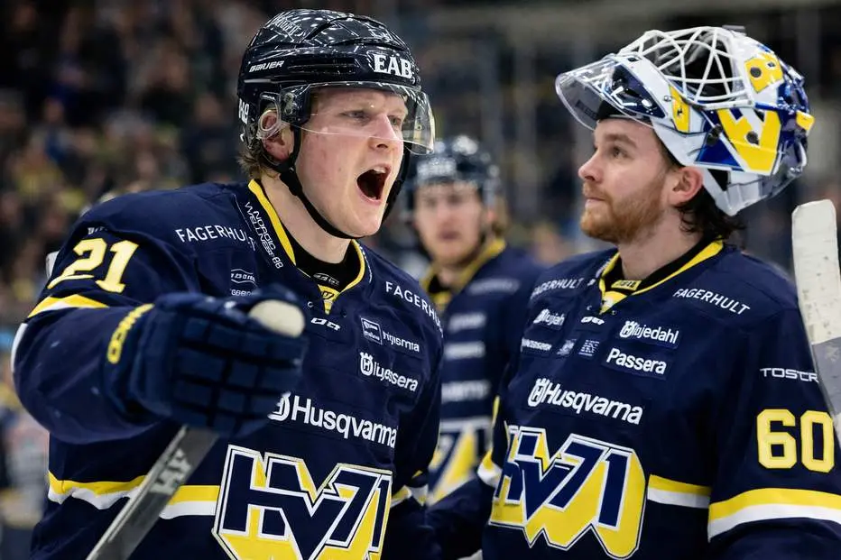 Uppgifter: HV71-duon jagas av SHL-konkurrenter
