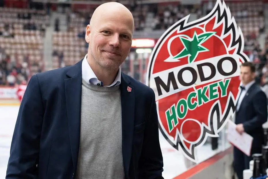 Uppgifter: Timrå-tränaren aktuell för MoDo